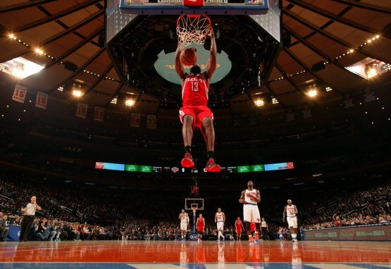 曼联仍以 曼联仍以