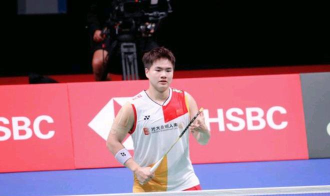 舞着球队 舞着球队