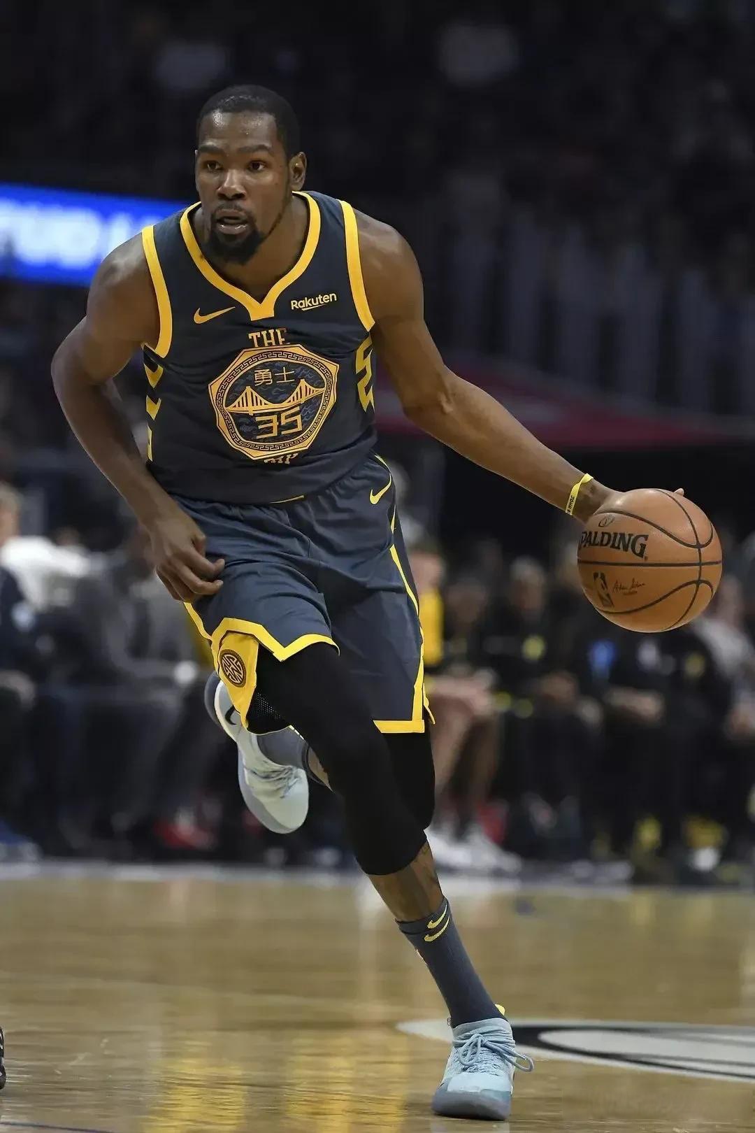 位身高2米 位身高2米