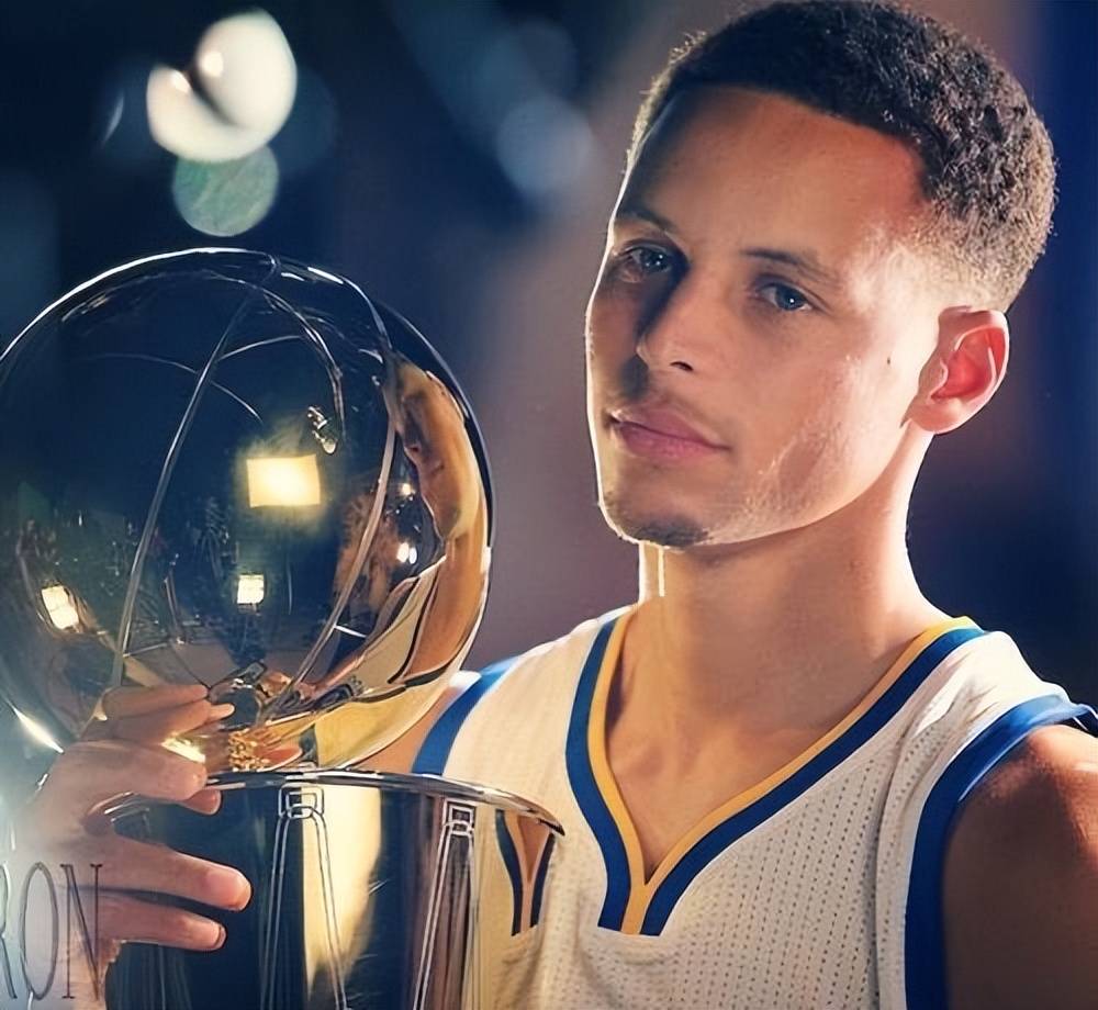 尤其当一名 尤其当一名