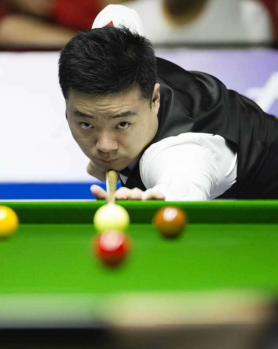 自然嵌入 自然嵌入